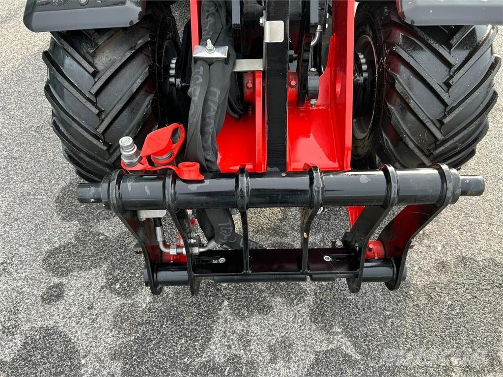 Manitou MLA2-25 Prednji utovarivači i bageri