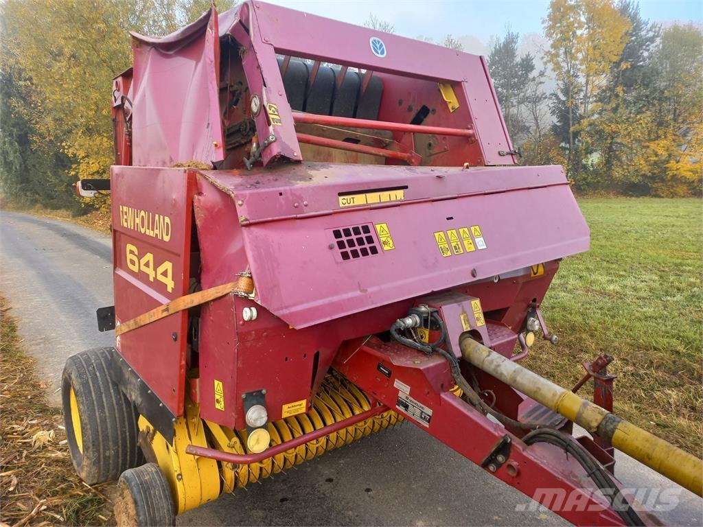 New Holland 644 Prese/balirke za rolo bale