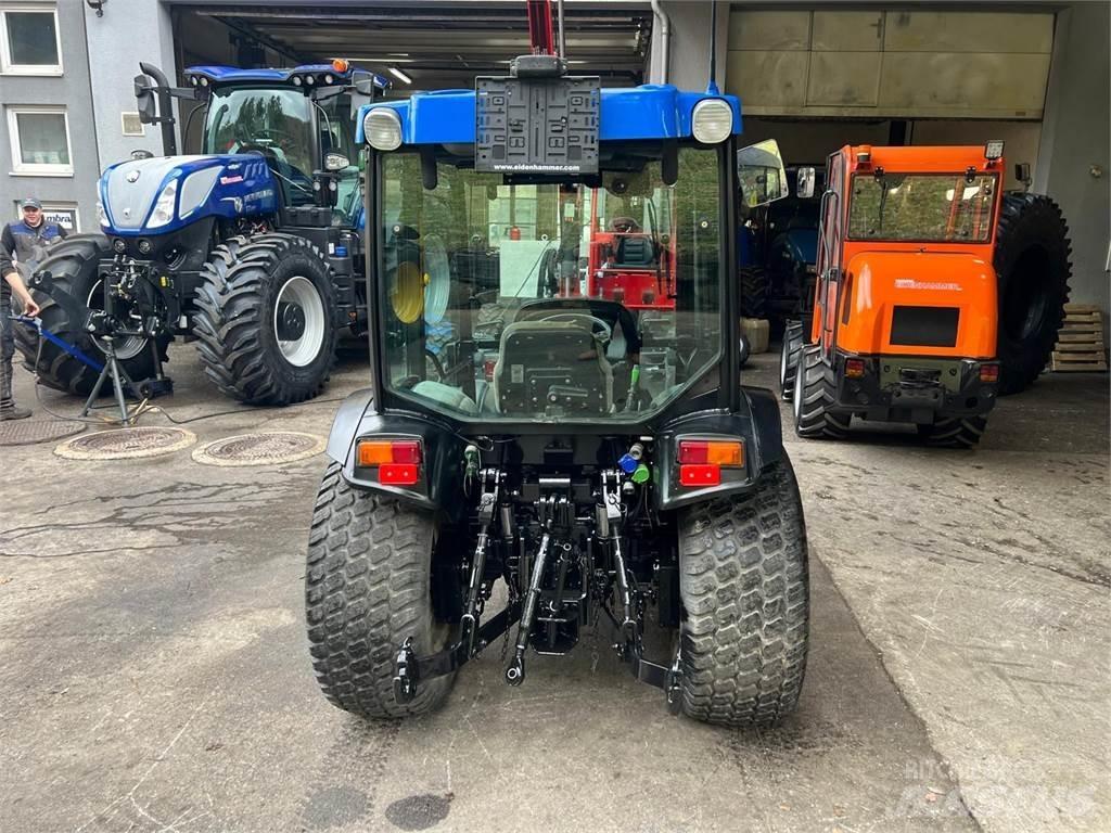New Holland TCE 55 Traktori