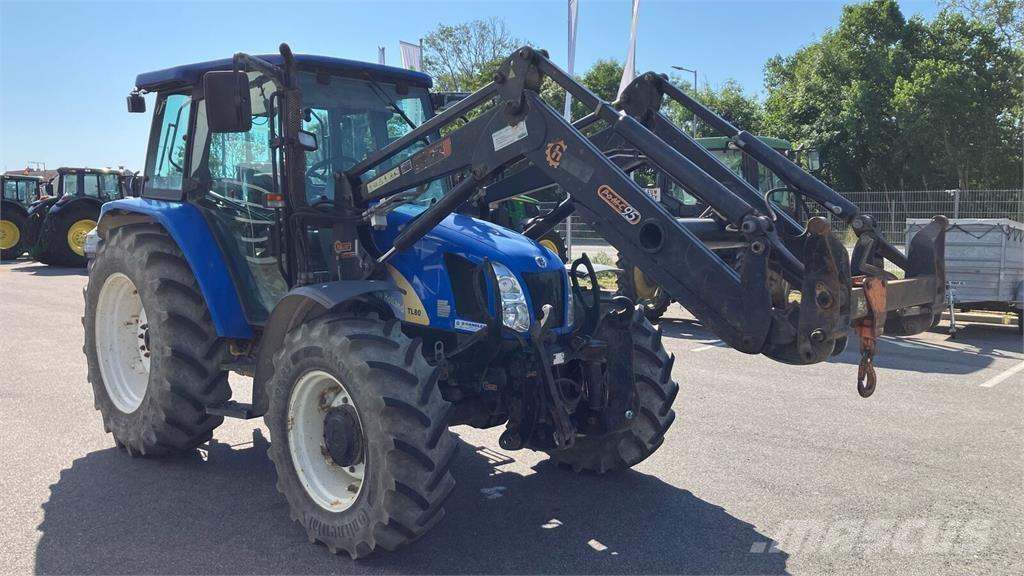 New Holland TL 80 A Traktori