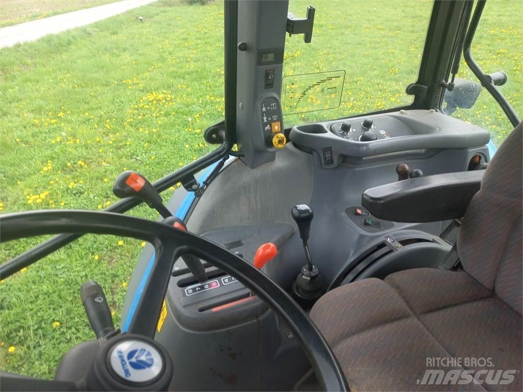New Holland TS90 Traktori
