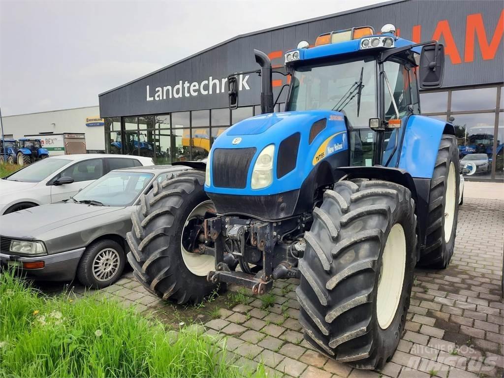New Holland TVT 190 Traktori