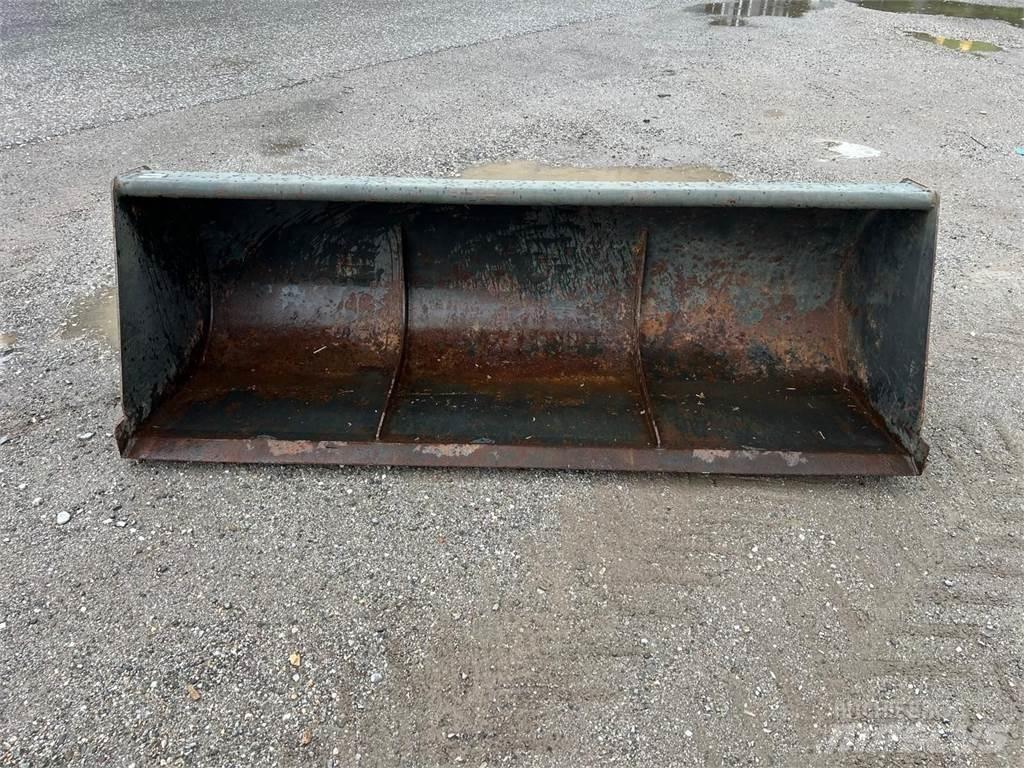 Same Explorer 65 Traktori