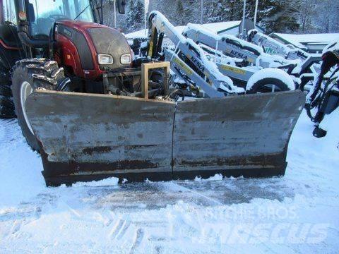  Schilcher 2704 Snežne daske i plugovi