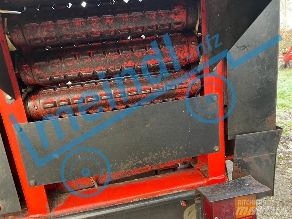 SIP Maispflücker Kombajni