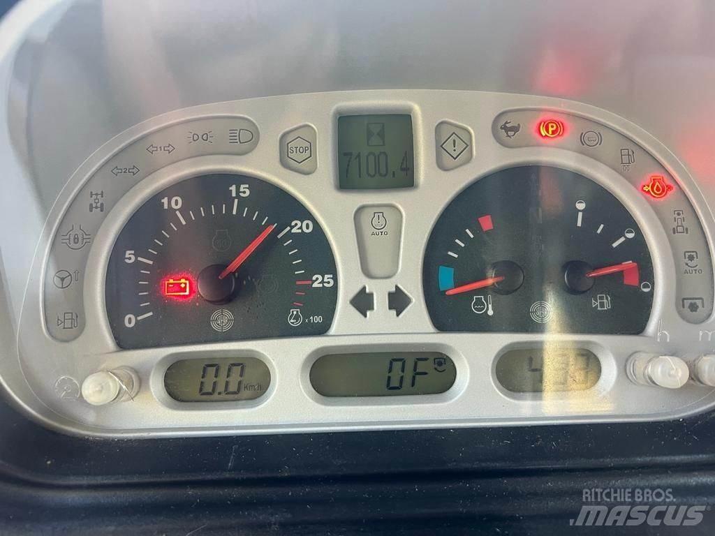 Steyr 9100 M Basis Traktori