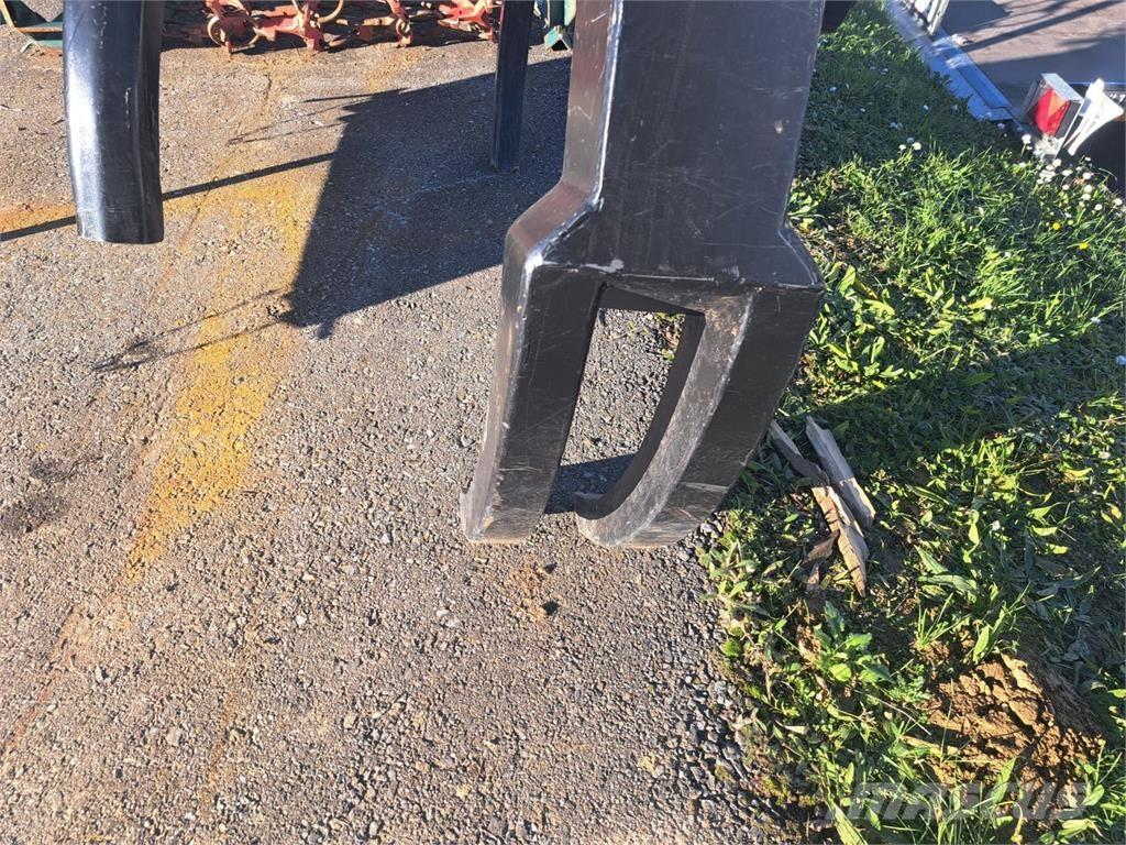  Uniforst 2200 Ostalo