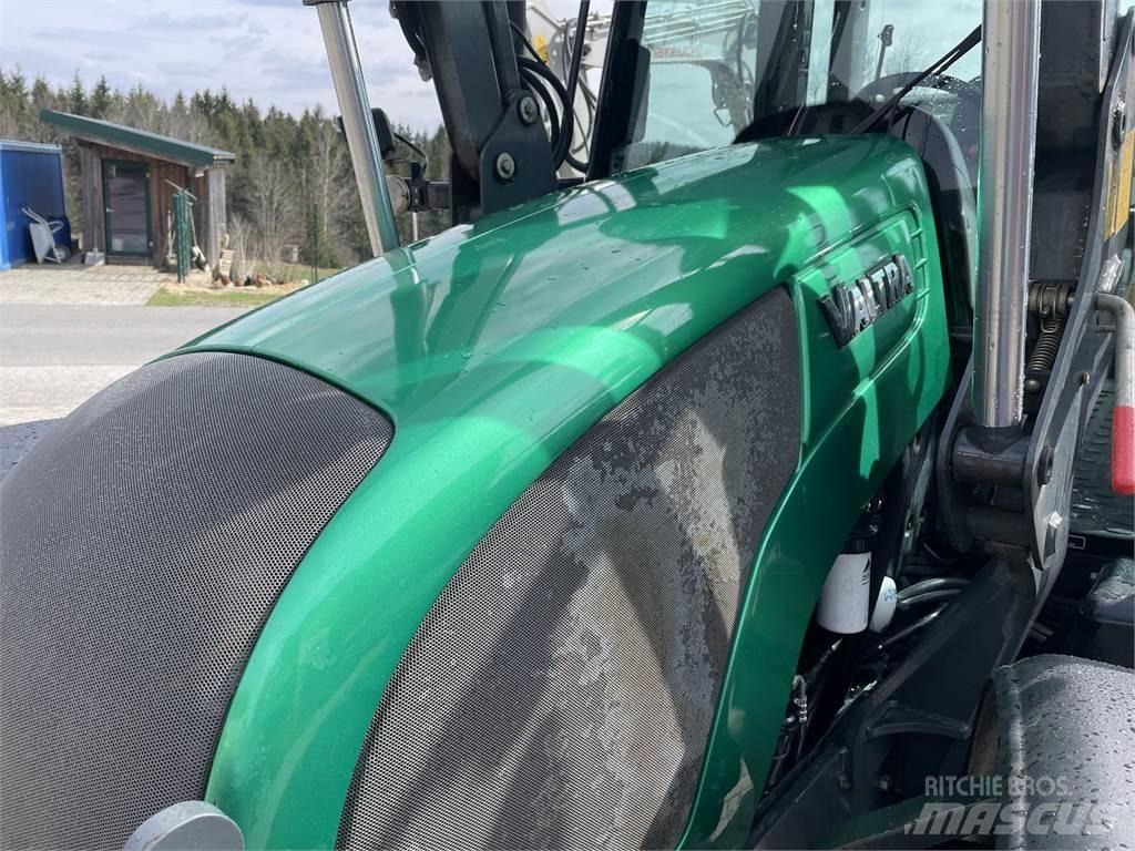 Valtra N 82 Hi-Tech Traktori