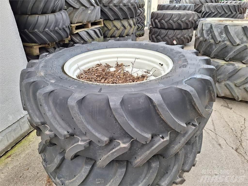  Verschiedene Reifen Gume, točkovi i felne