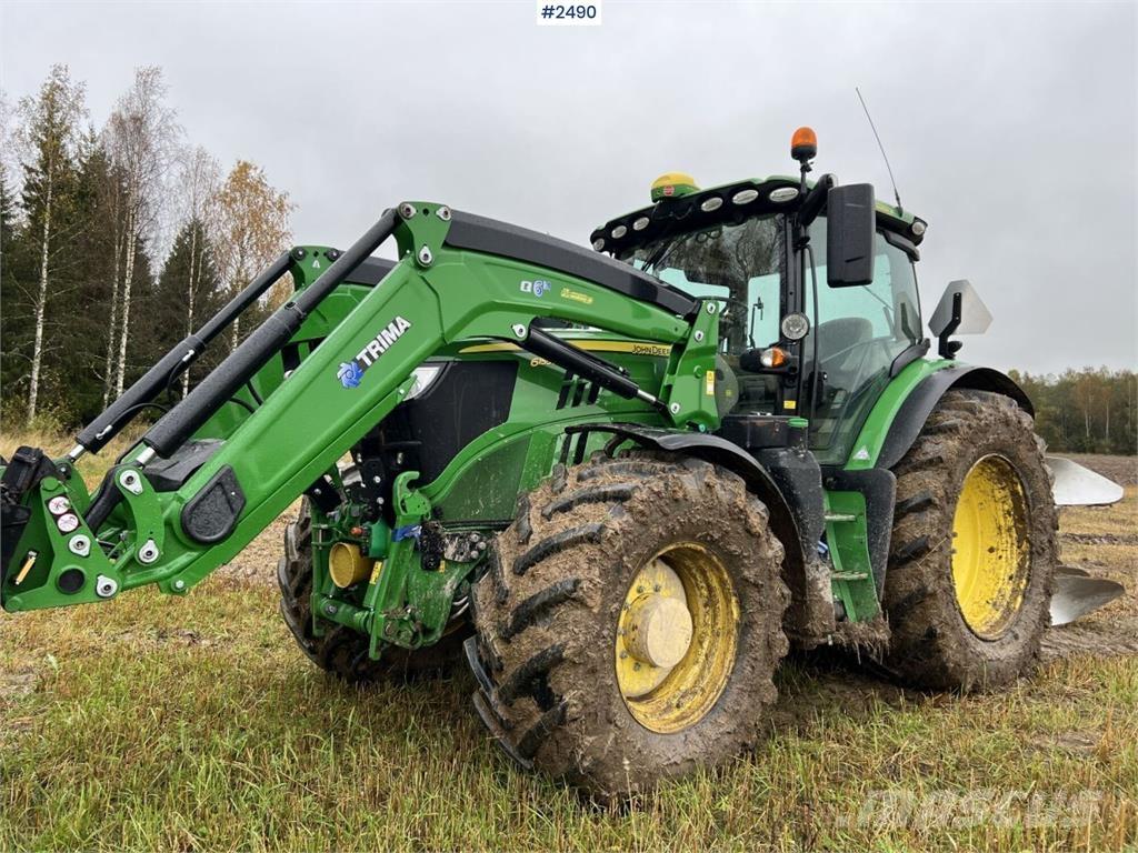John Deere 6155 R Traktori
