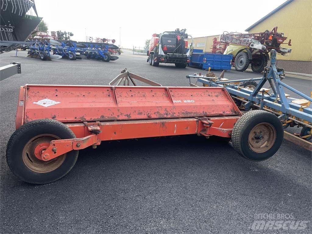 Kuhn BP28 Ostala oprema za žetvu stočne hrane