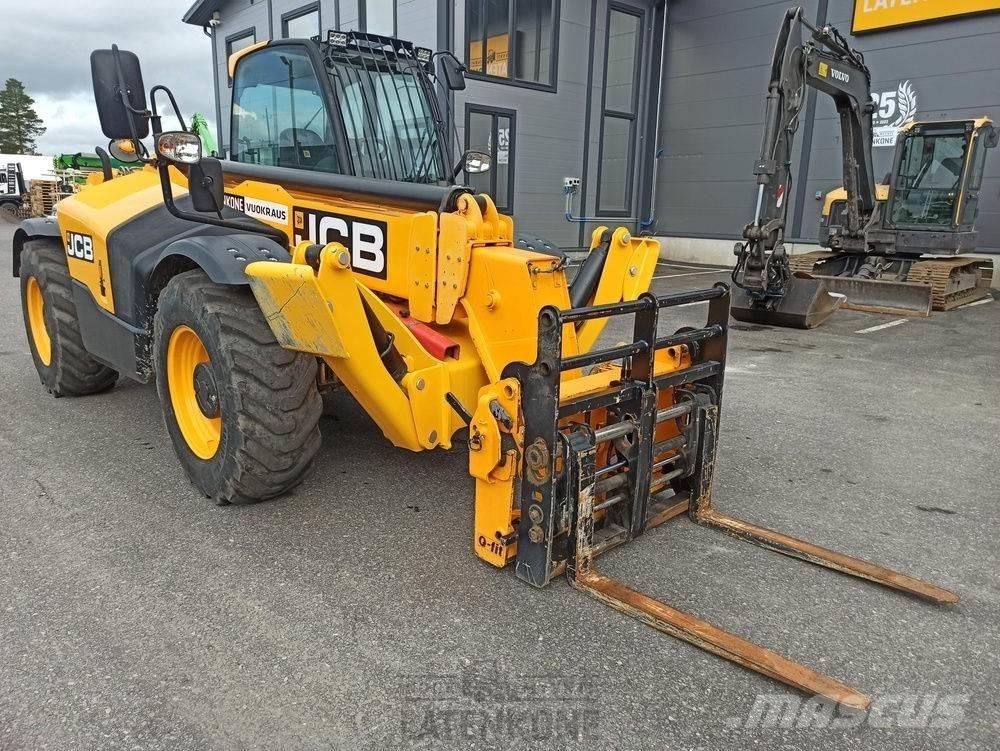 JCB 535-125 kurottaja Teleskopski viljuškari