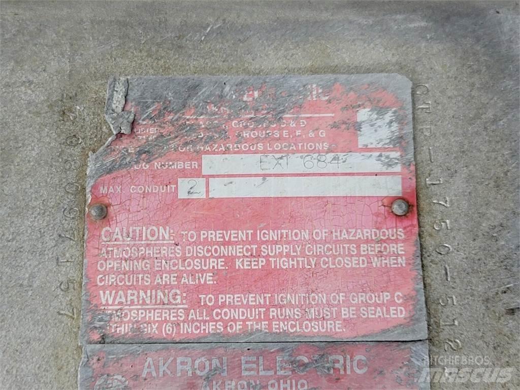 Akron EXI684 Ostalo za građevinarstvo