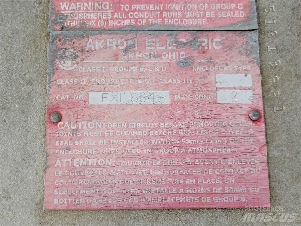 Akron EXI684 Ostalo za građevinarstvo