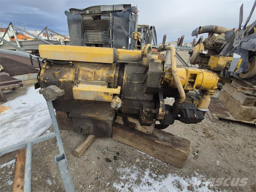 Komatsu  Zglobni damperi