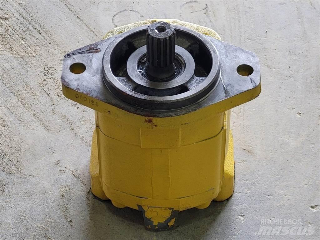 Komatsu 704-30-42140R Pumpe za vodu