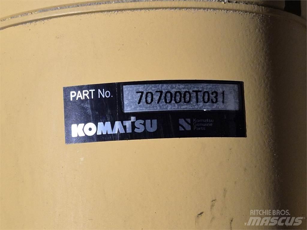 Komatsu 707-00-0T031 Ostale kargo komponente
