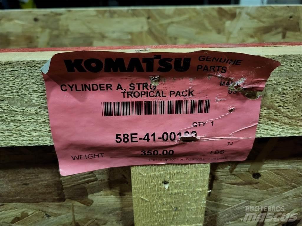 Komatsu EL7952 Zglobni damperi