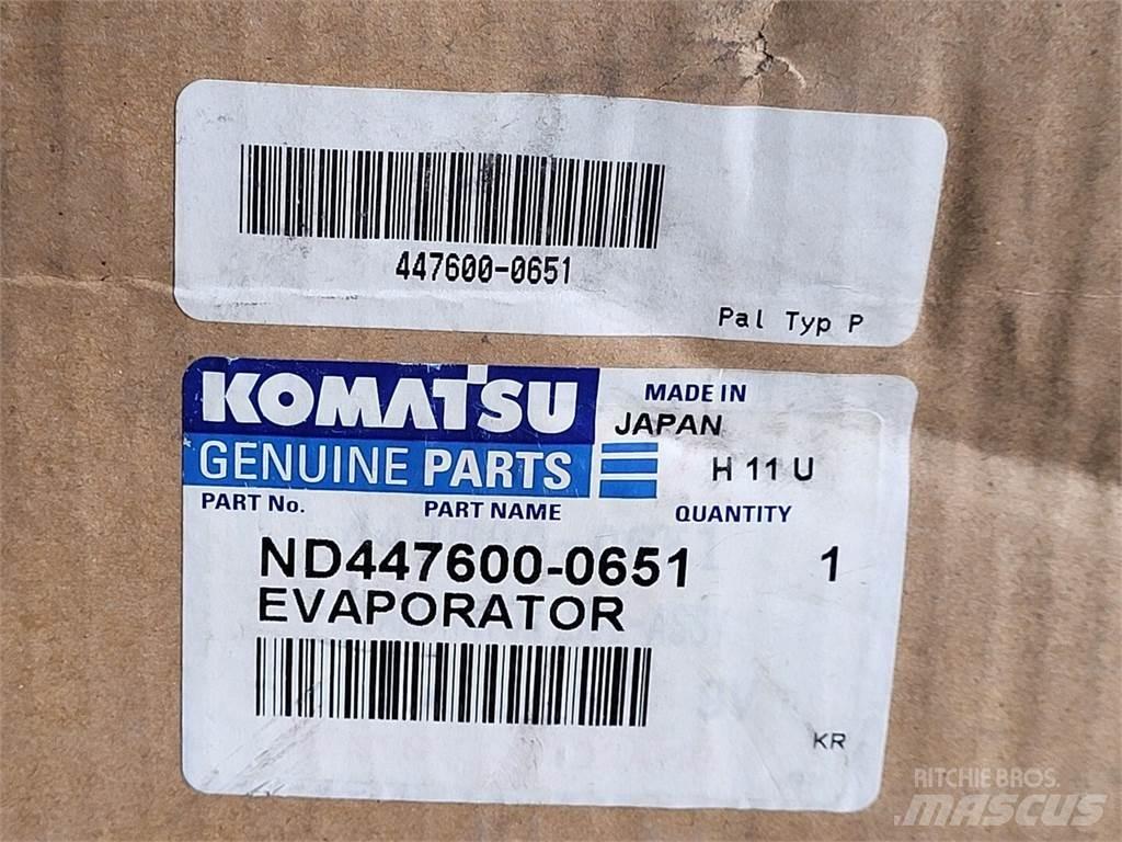 Komatsu ND447600-0651 Polovna oprema za grejanje i odmrzavanje