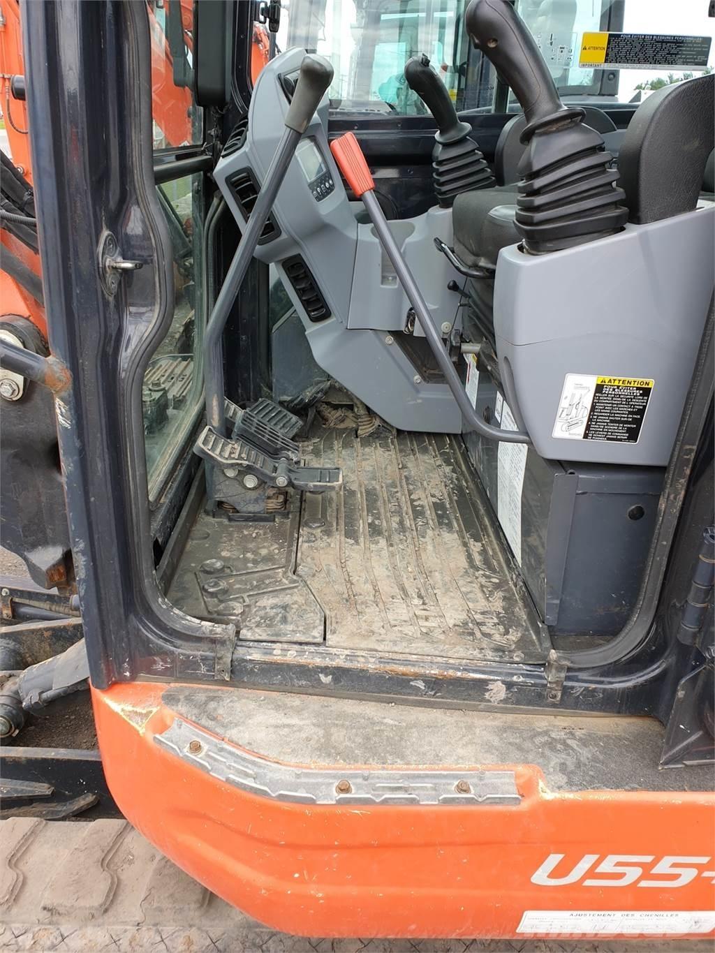 Kubota U55-4 Bageri točkaši