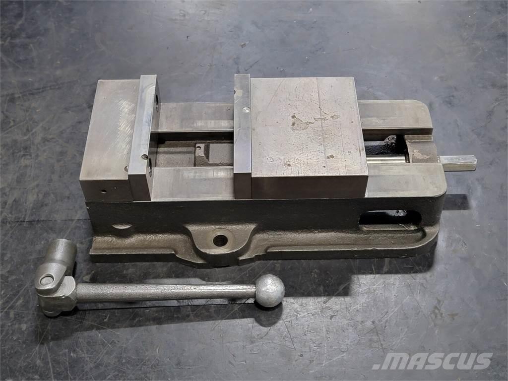  KURT D-675 Ostalo za građevinarstvo