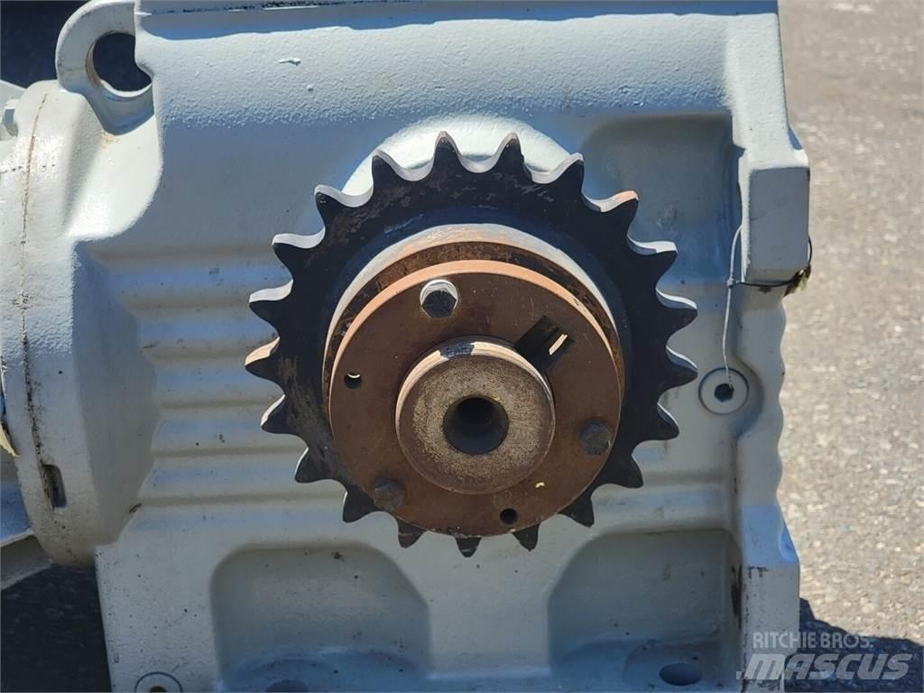  SEW S97DV180M4 Ostalo za građevinarstvo