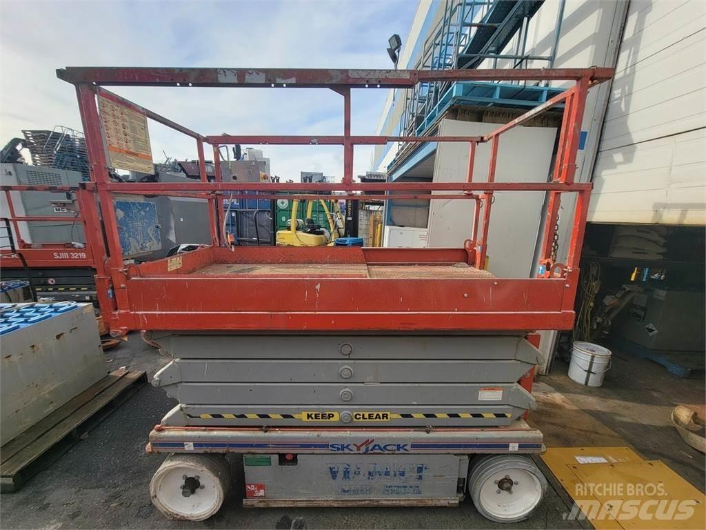 SkyJack SJ3 4632 Makazaste platforme