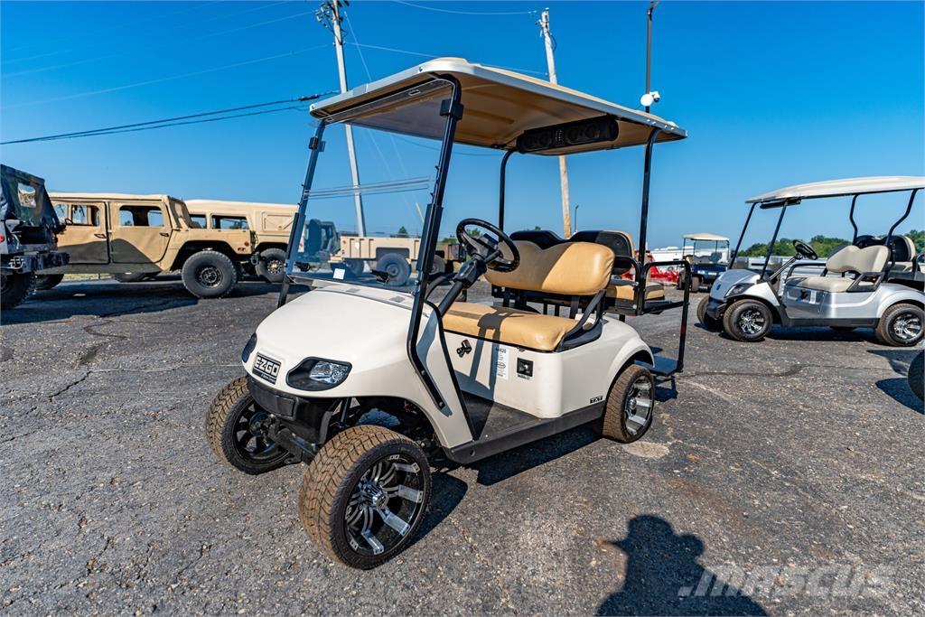 E-Z-GO TXT-GAS Kola za golf