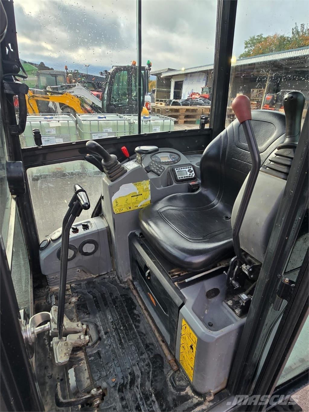 Bobcat E17 Bageri guseničari