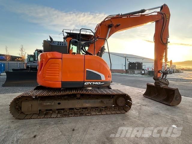 Develon Dx140lcr-5 Bageri guseničari