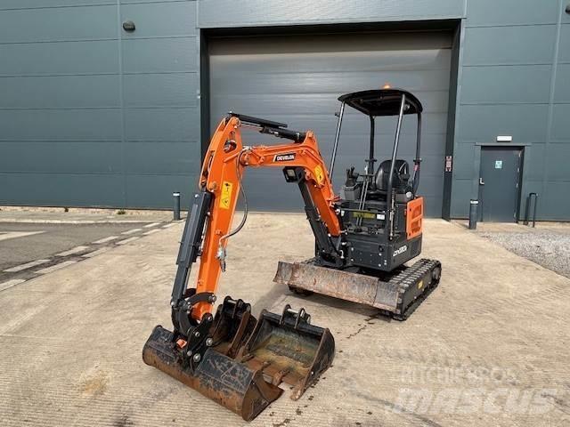 Develon DX20z-7 Bageri guseničari