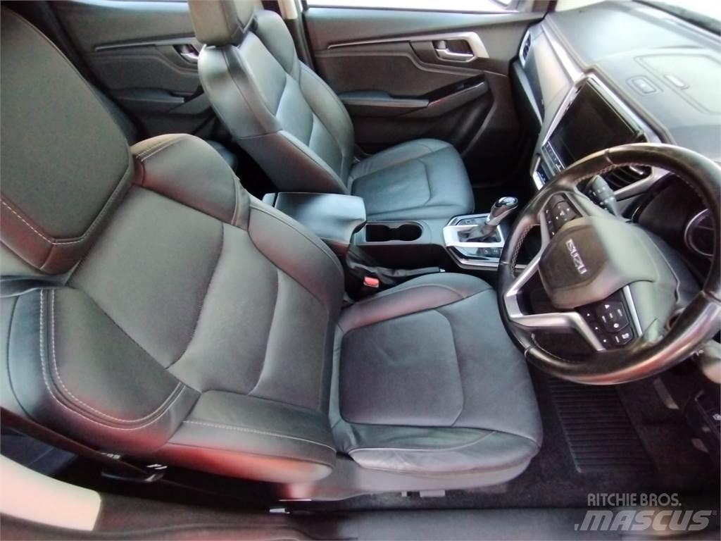 Isuzu DL40 Ostalo za građevinarstvo
