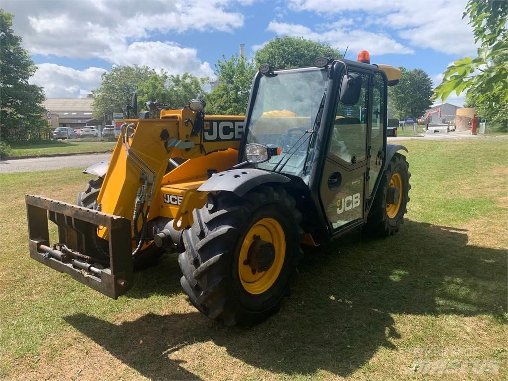 JCB 527-58 Teleskopski viljuškari