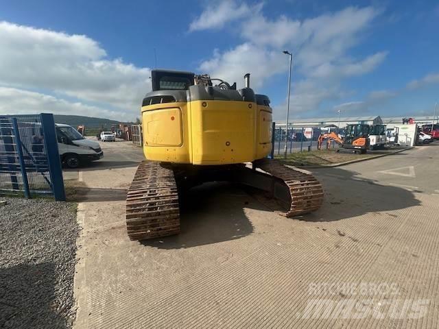 New Holland E235bsr-2 Bageri guseničari