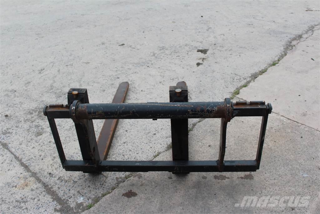  Pallet Forks & Frame Viljuške