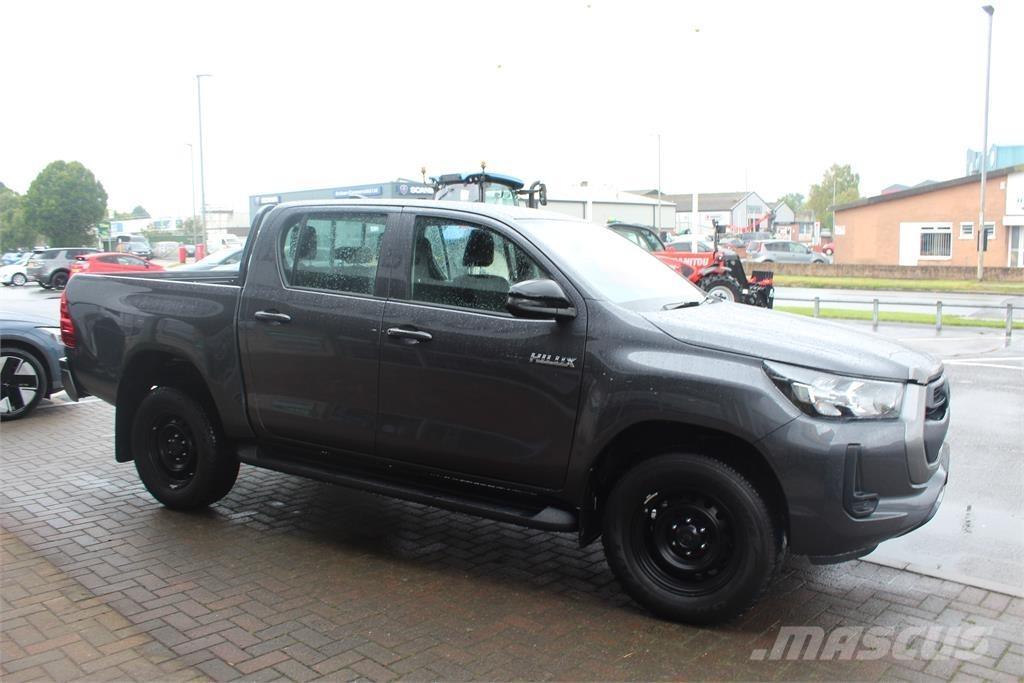Toyota Hilux Pik up kamioni