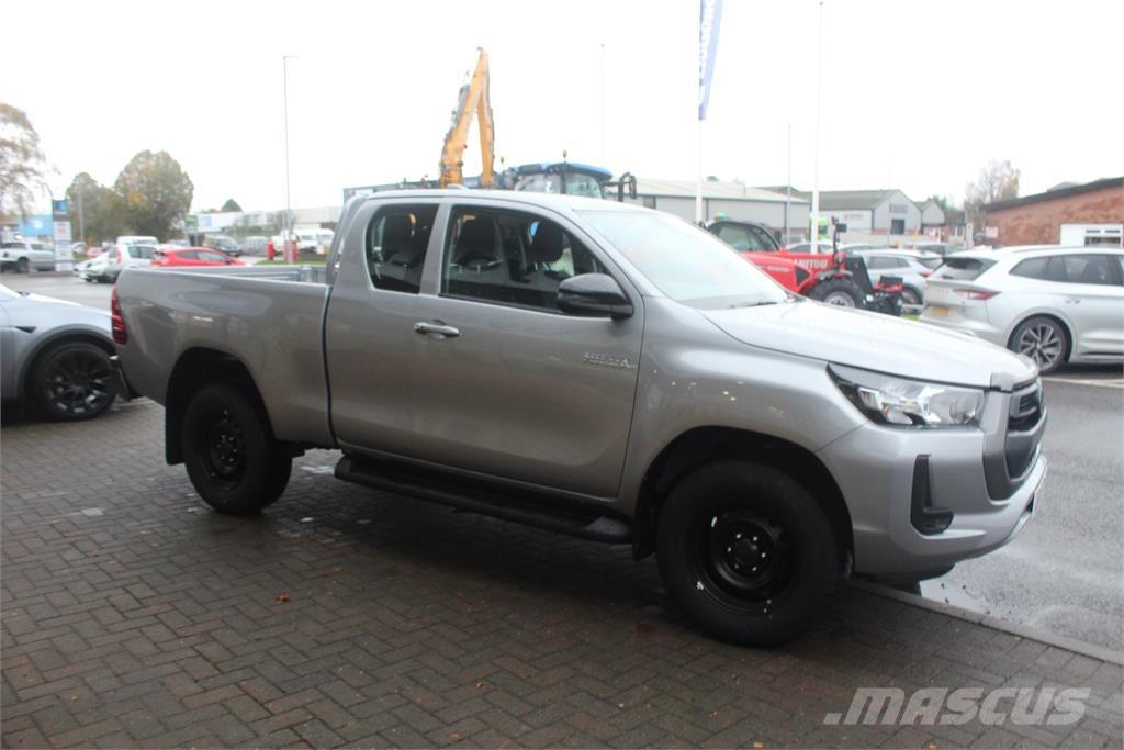 Toyota Hilux Pik up kamioni