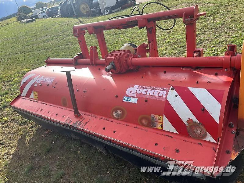 Dücker UM 30 Ostalo za građevinarstvo