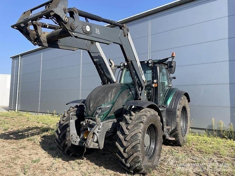 Valtra T174 Traktori