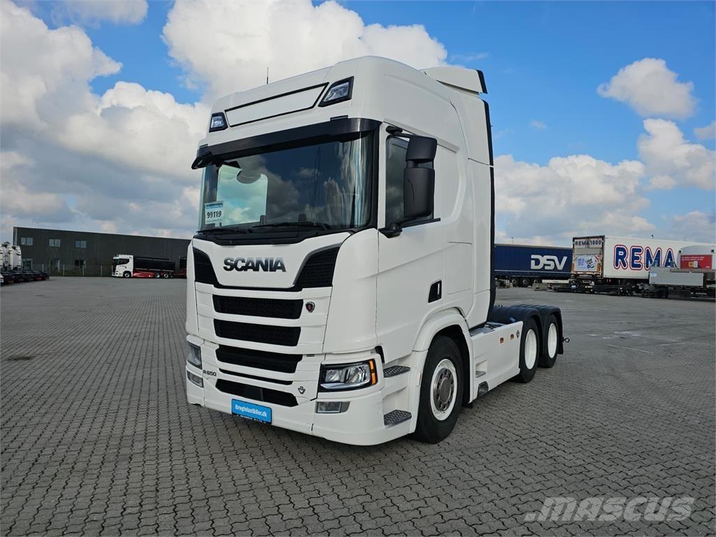 Scania R650 6X2 Tegljači