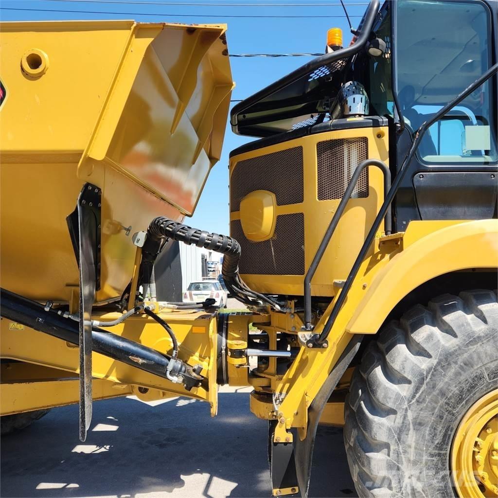 CAT 730C Zglobni damperi