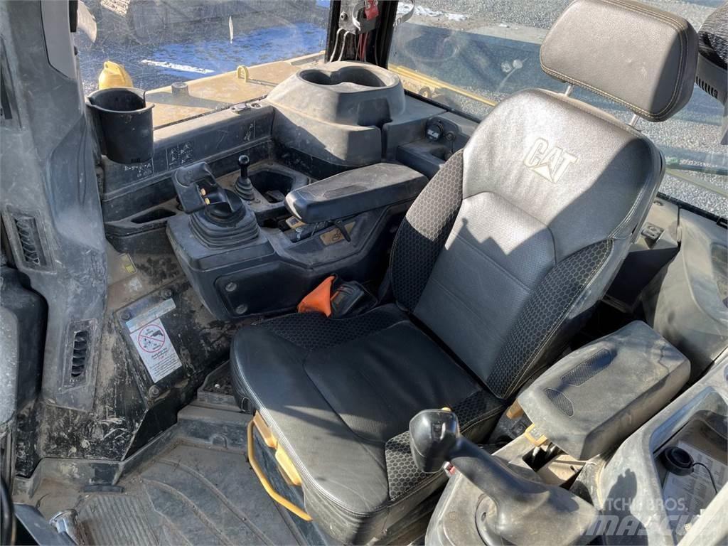 CAT D6 LGP WH Buldožeri guseničari