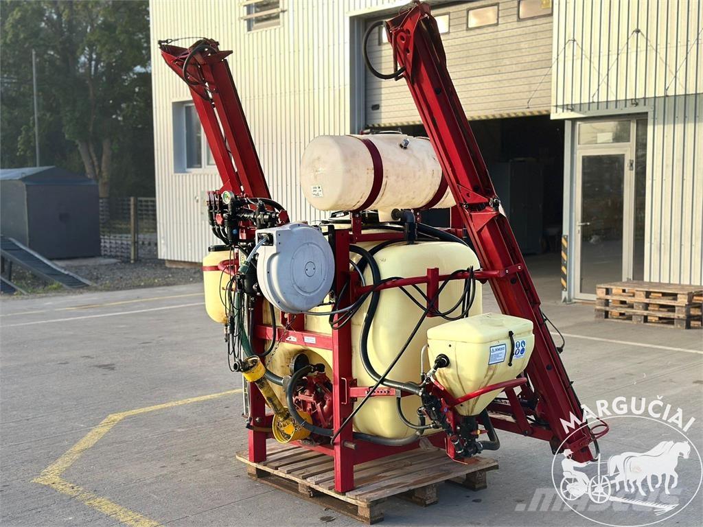 Hardi 800 ltr., 12 m. Ostale poljoprivredne mašine