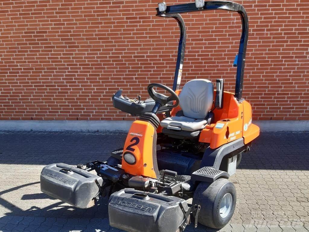 Jacobsen ECLIPS 322 Traktorske kosilice