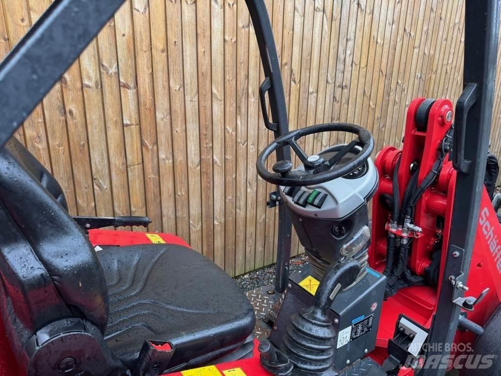 Schäffer 3650 Mini utovarivači