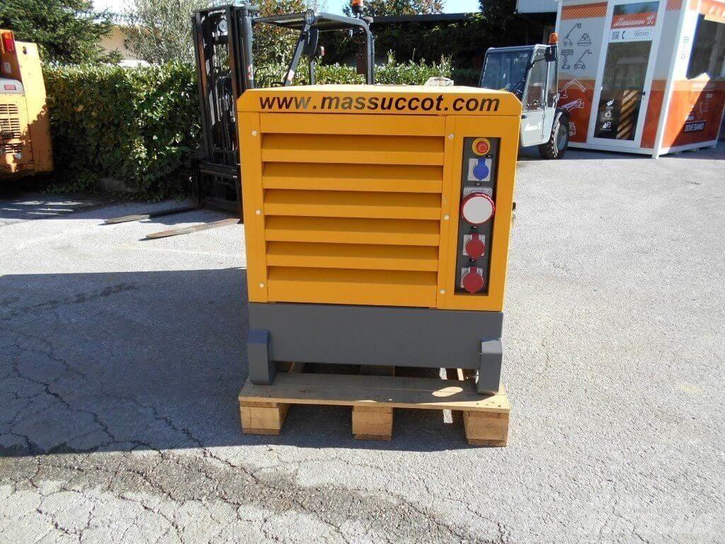 Atlas Copco QAS40 Rasvetni stubovi