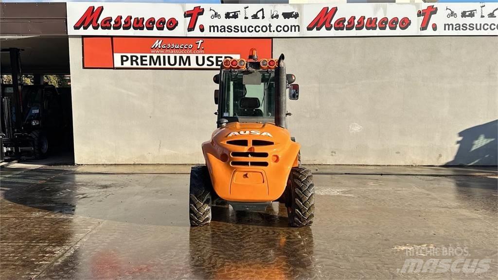 Ausa C250H 4X4 Vanterenski viljuškar