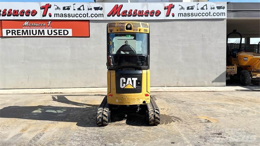 CAT 302CR Mini bageri < 7t