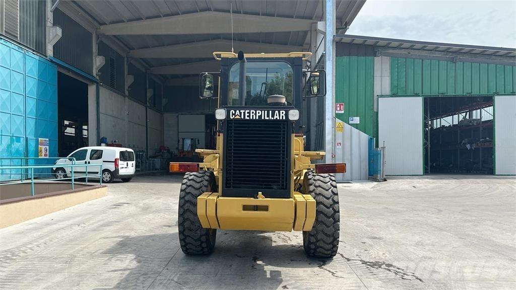 CAT 924F Utovarivači na točkove