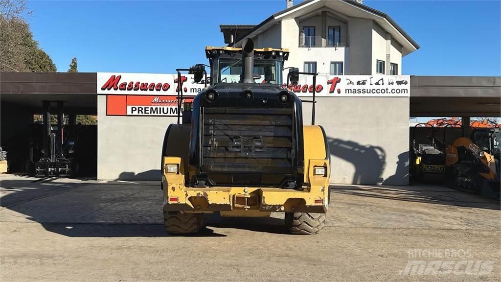 CAT 950M Utovarivači na točkove